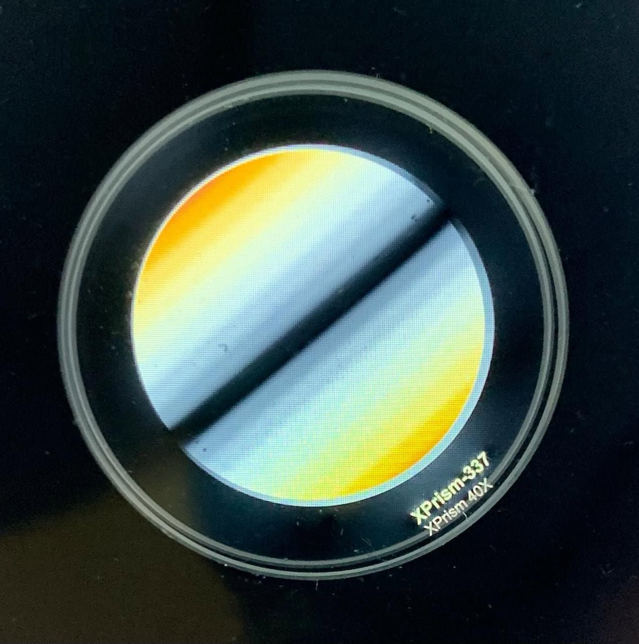 Nanostructured prism detail
